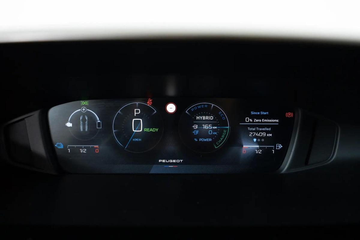 peugeot-308-2024-hibrido-a-gasolina-1598cc