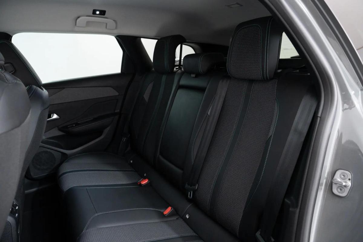 peugeot-308-2024-hibrido-a-gasolina-1598cc