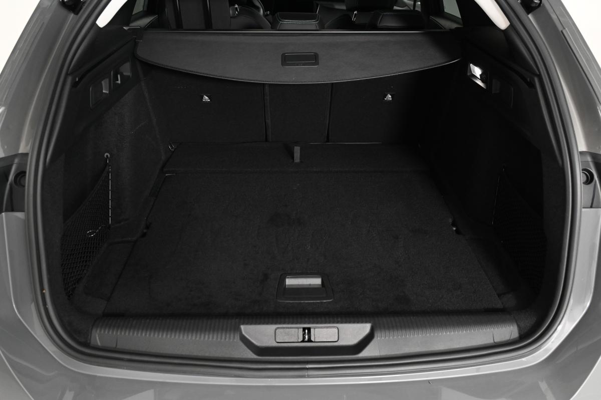 peugeot-308-sw-2024-diesel-1499cc