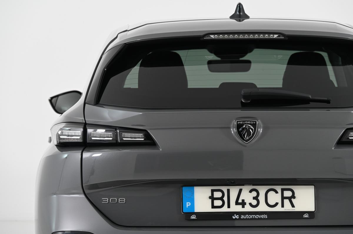 peugeot-308-sw-2024-diesel-1499cc