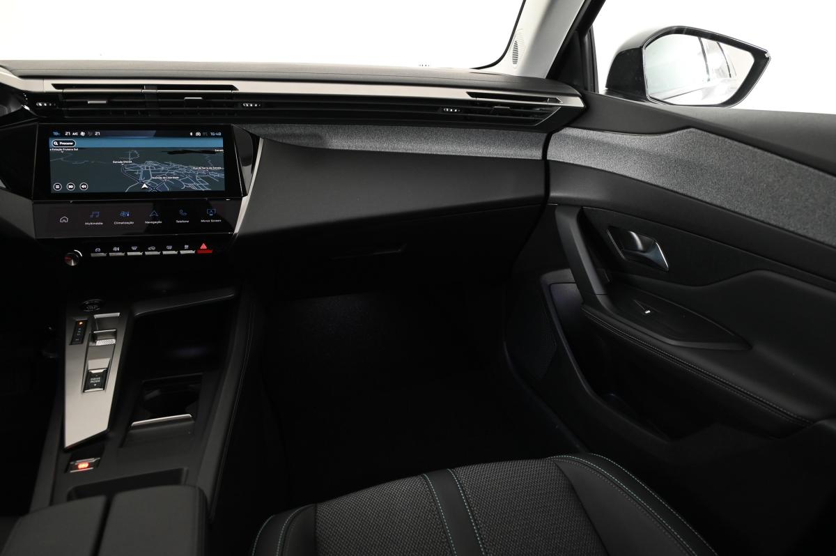 peugeot-308-sw-2024-diesel-1499cc