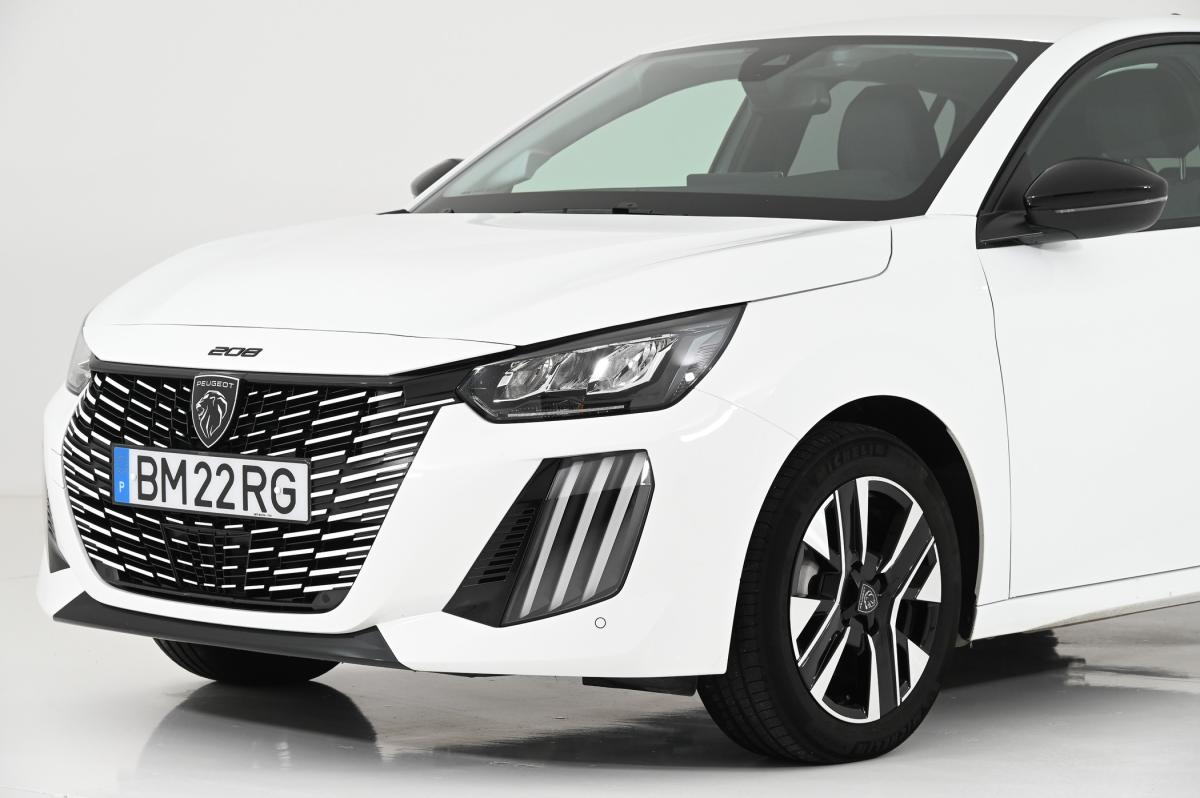 peugeot-208-2024-gasolina-1199cc