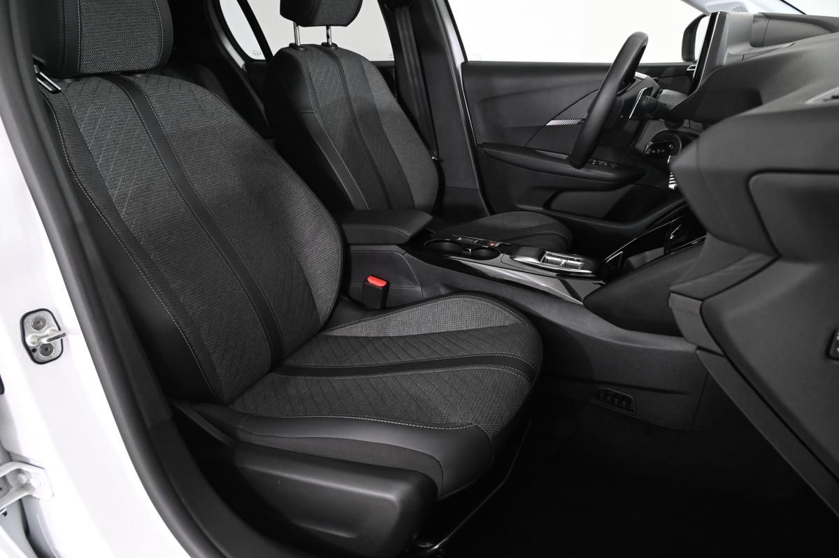 peugeot-208-2024-gasolina-1199cc