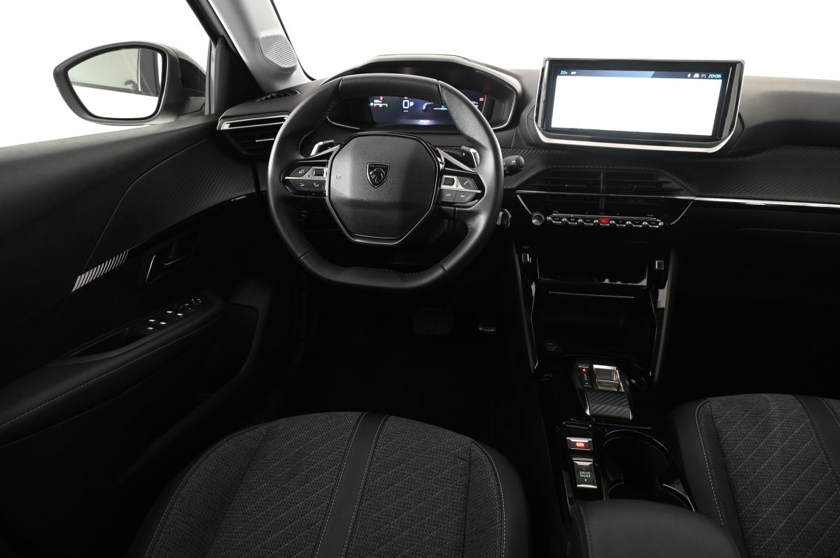 peugeot-208-2024-gasolina-1199cc