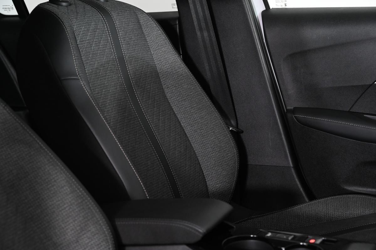 peugeot-208-2024-gasolina-1199cc