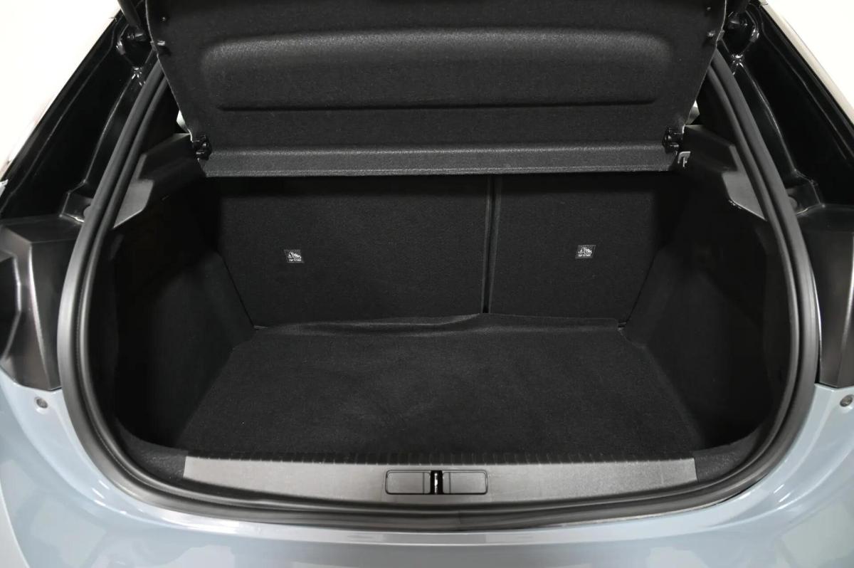 opel-corsa-2025-gasolina-1199cc