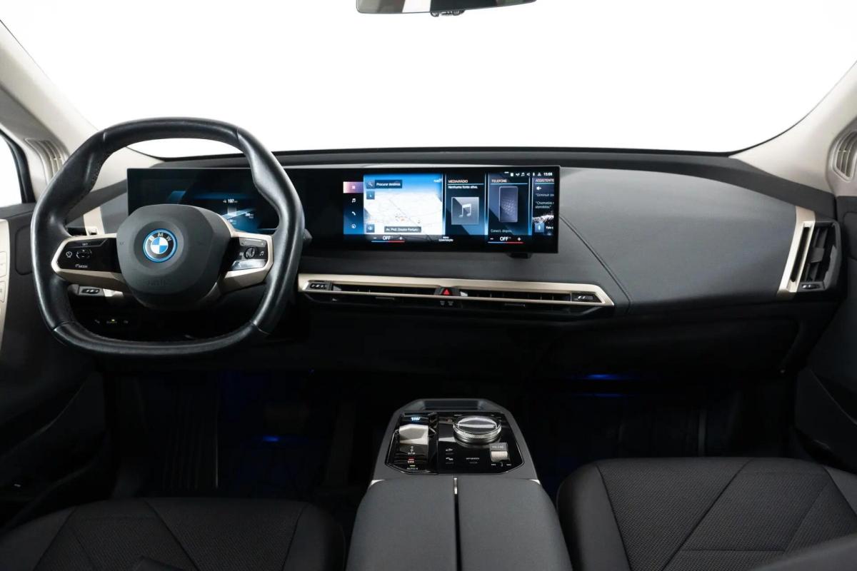 bmw-ix-xdrive40-2023-eletrico-0cc
