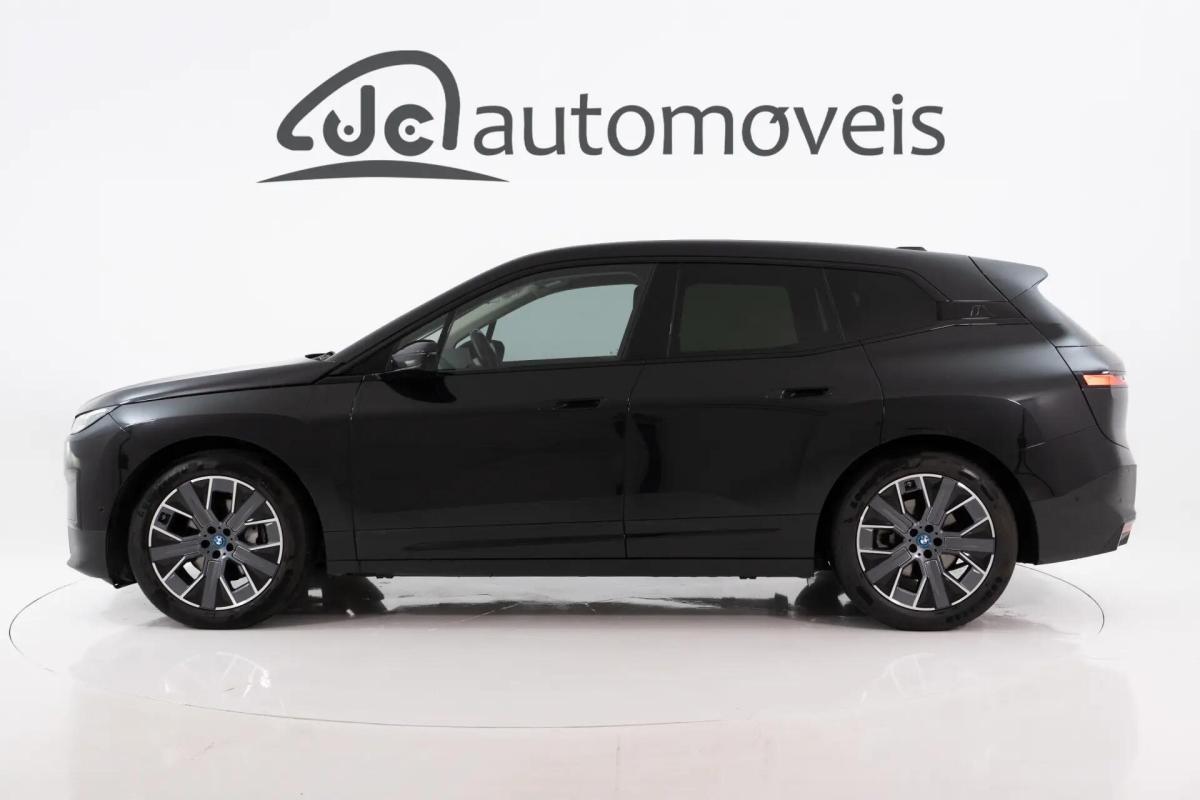 bmw-ix-xdrive40-2023-eletrico-0cc