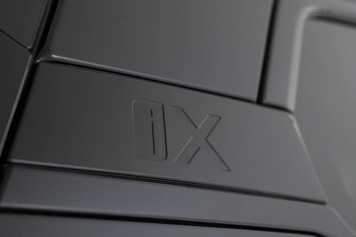 bmw-ix-xdrive40-2023-eletrico-0cc
