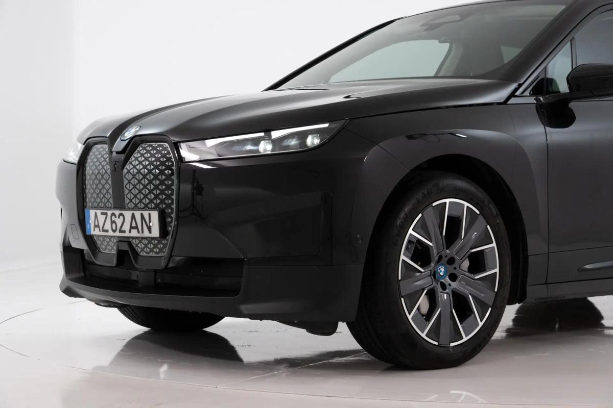bmw-ix-xdrive40-2023-eletrico-0cc