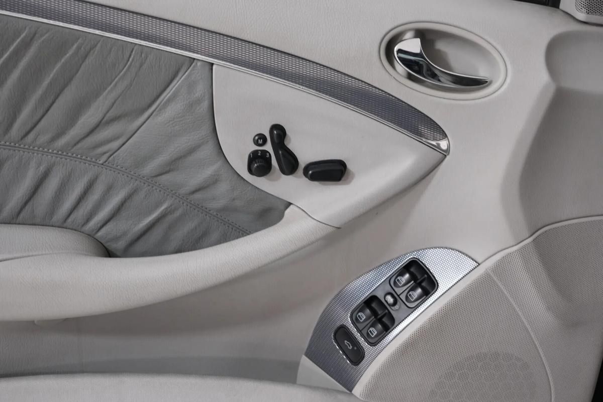 mercedes-benz-clk-200-cabriolet-2003-gasolina-1796cc