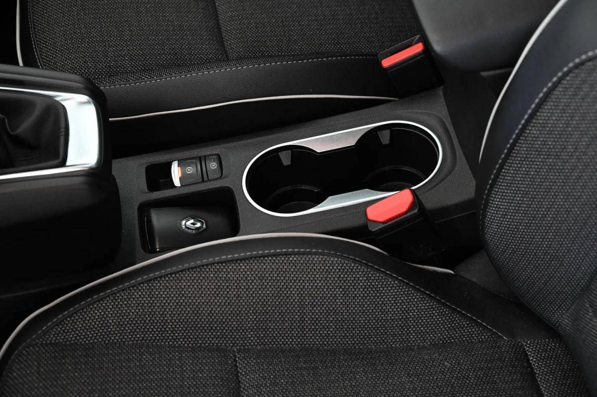 renault-captur-2024-gasolina-999cc
