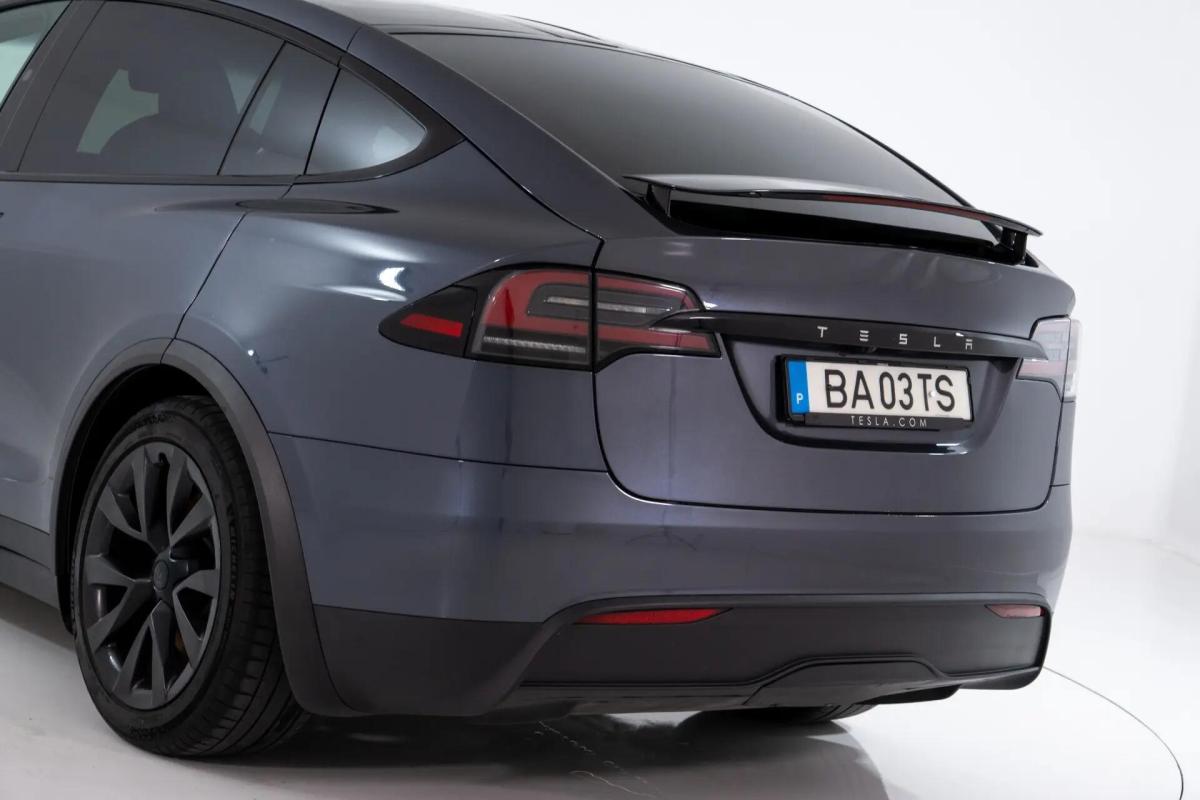 tesla-model-x-2023-eletrico-0cc