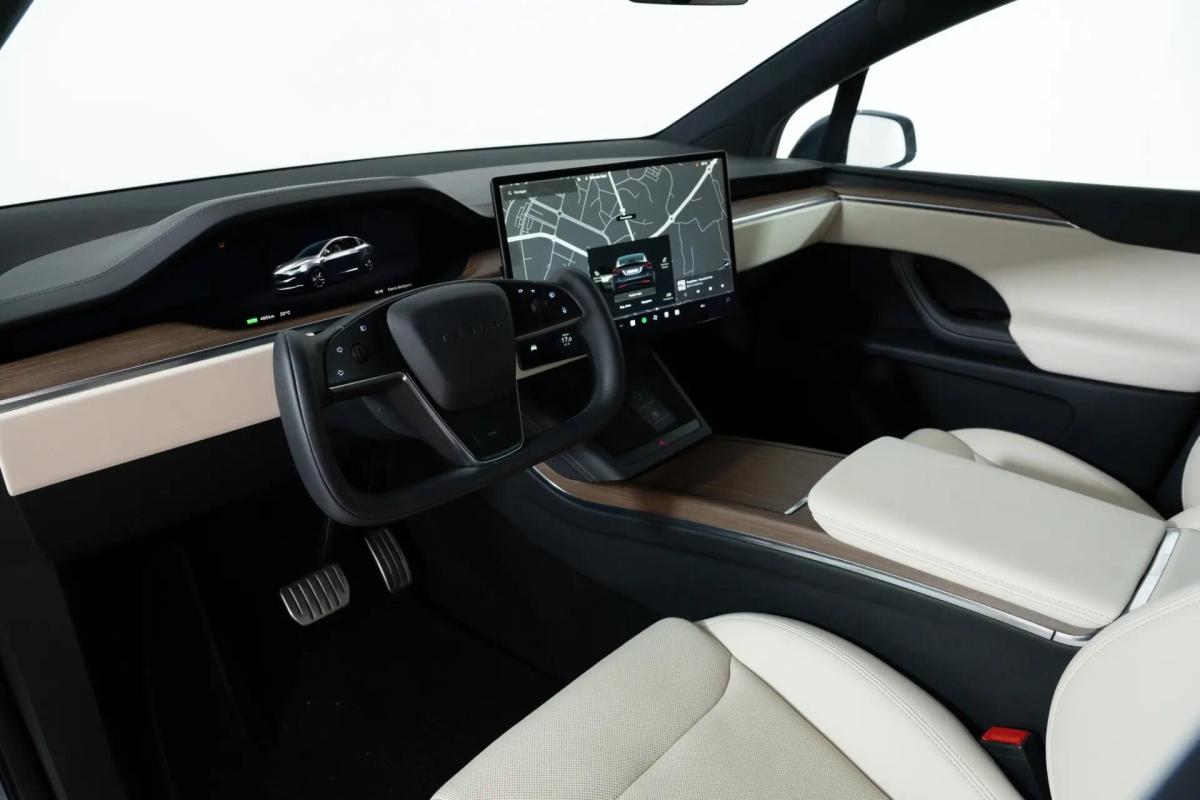 tesla-model-x-2023-eletrico-0cc