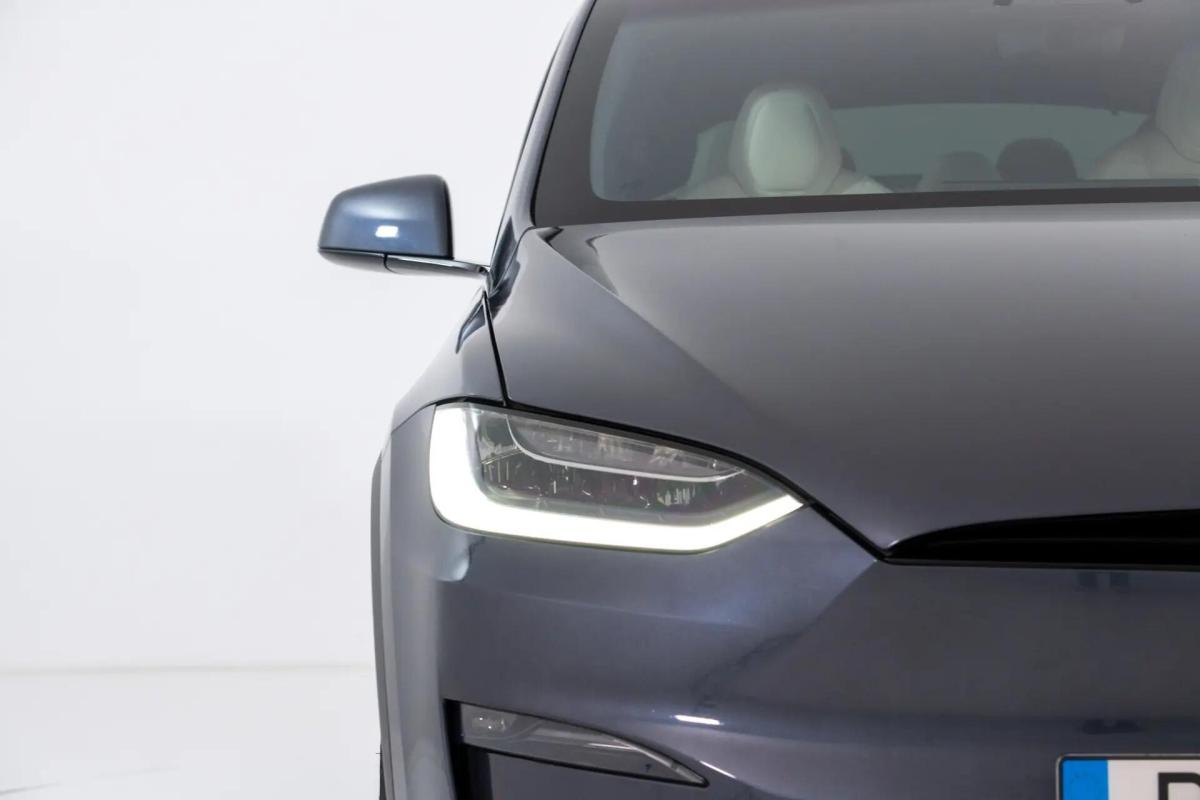 tesla-model-x-2023-eletrico-0cc