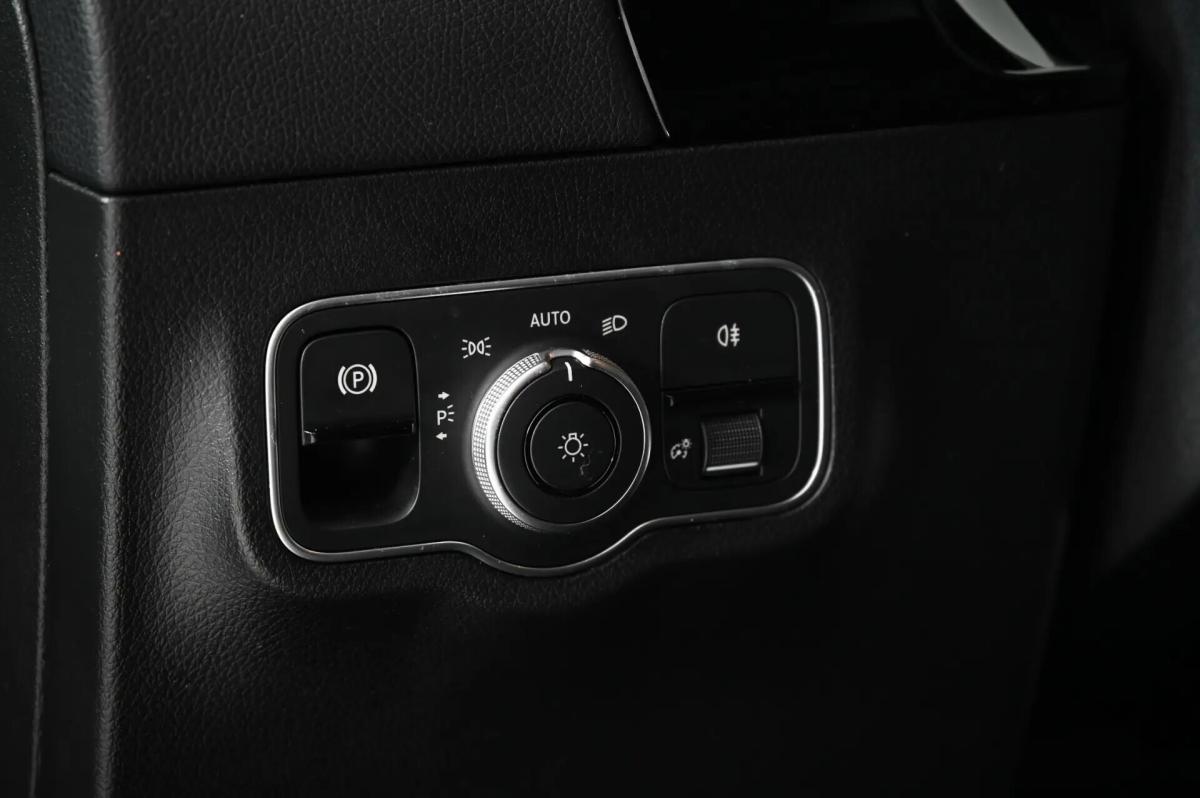 mercedes-benz-classe-b-b-200-2023-gasolina-1332cc
