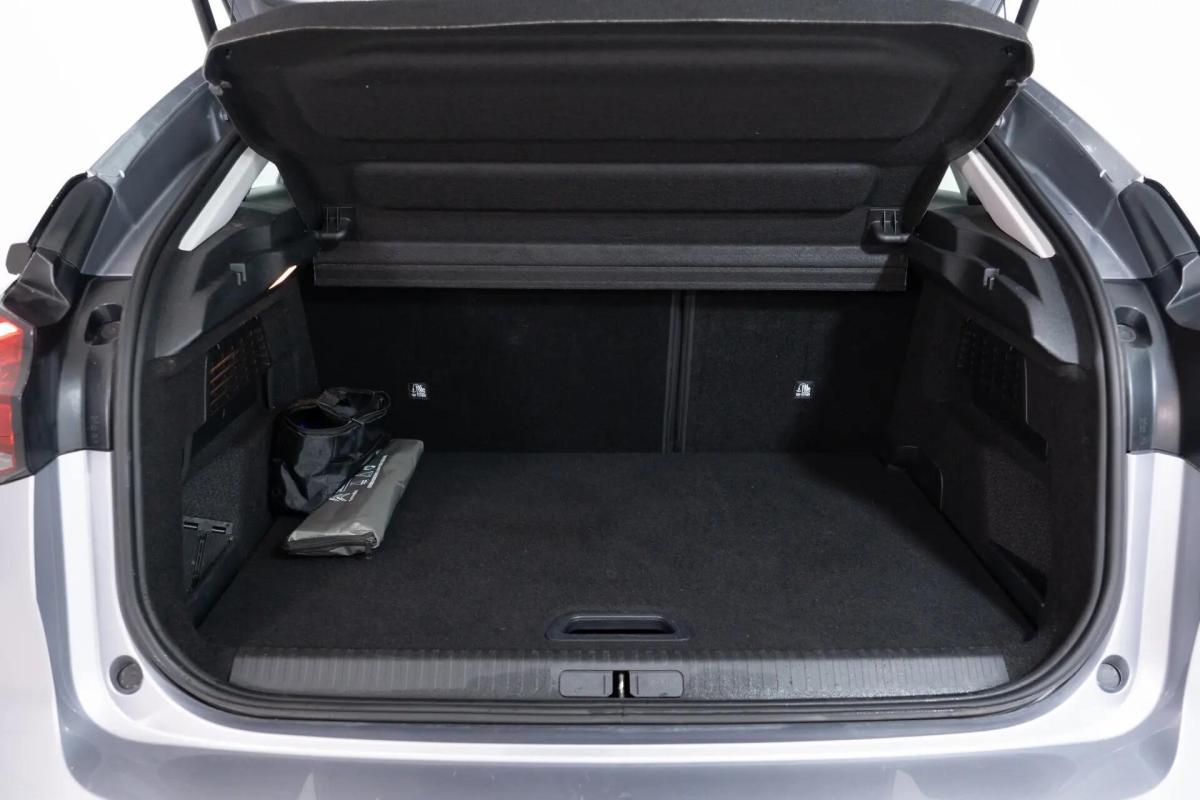 citroen-e-c4-2024-eletrico-0cc