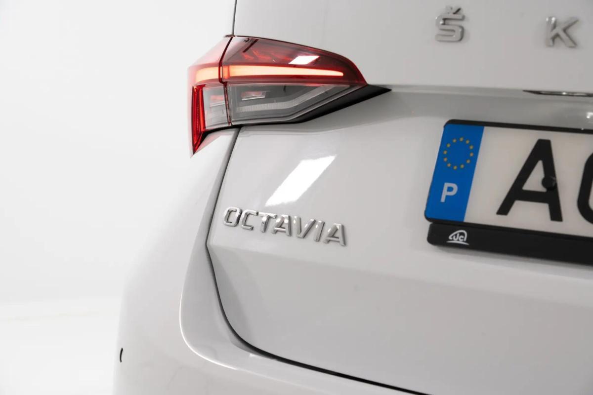 skoda-octavia-2022-diesel-1968cc