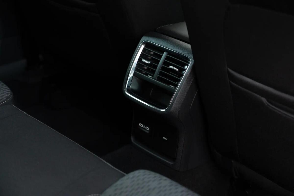 skoda-octavia-2022-diesel-1968cc
