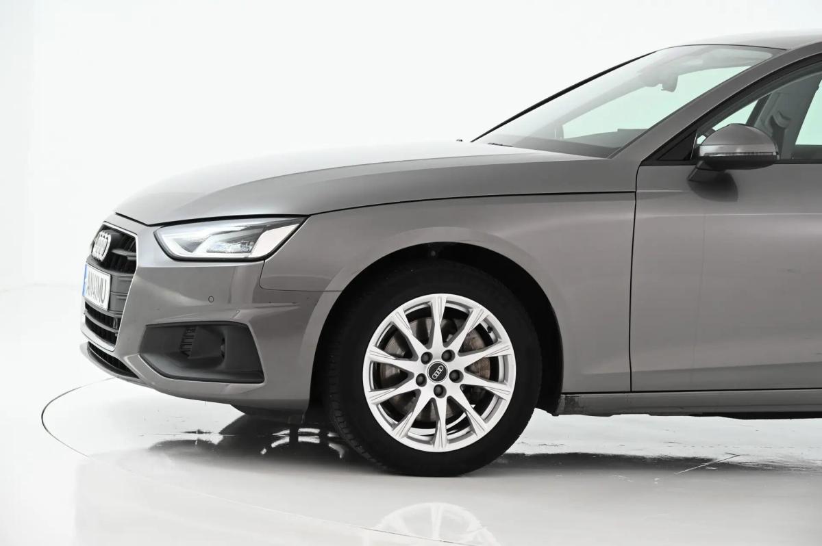 audi-a4-2022-diesel-1968cc