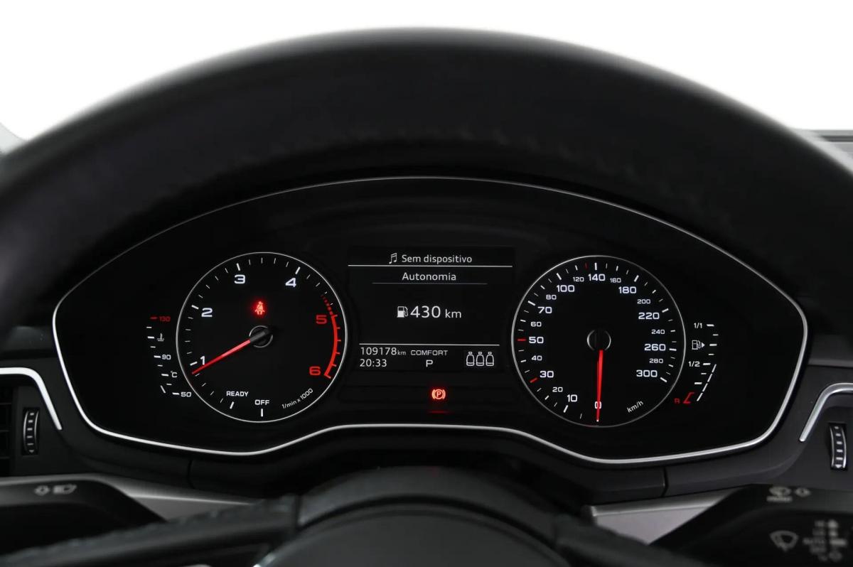 audi-a4-2022-diesel-1968cc