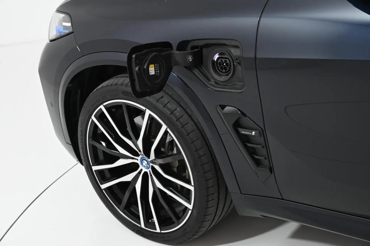 bmw-x5-xdrive50e-2023-hibrido-a-gasolina-2998cc