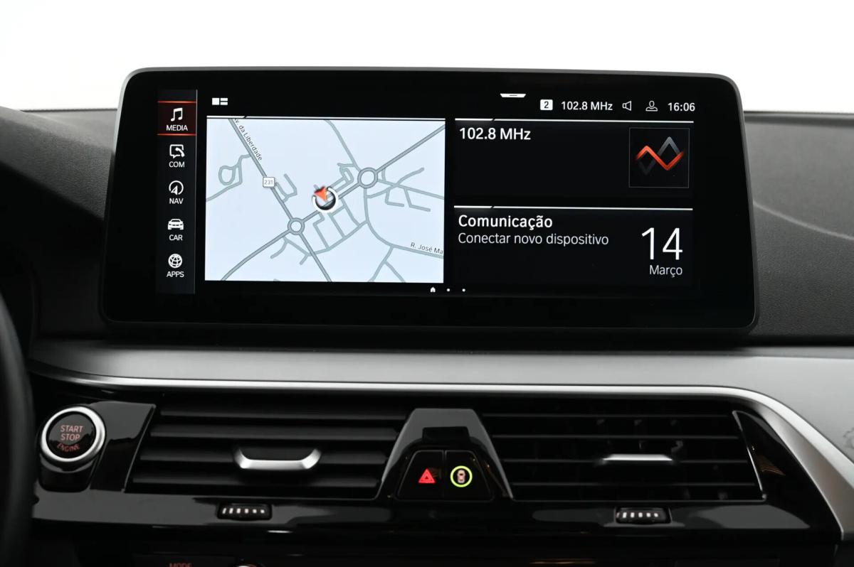 bmw-serie-5-520d-touring-2021-diesel-1995cc