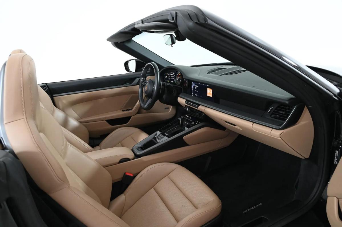 porsche-992-2021-gasolina-2981cc