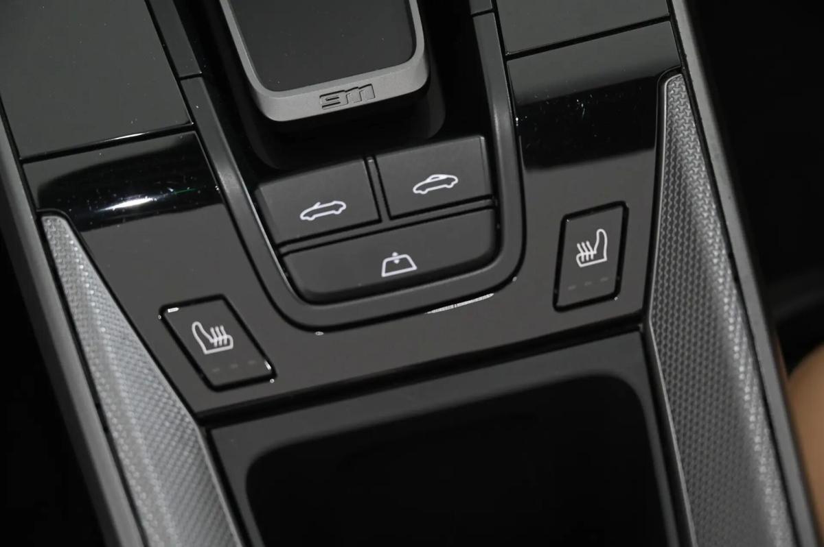 porsche-992-2021-gasolina-2981cc