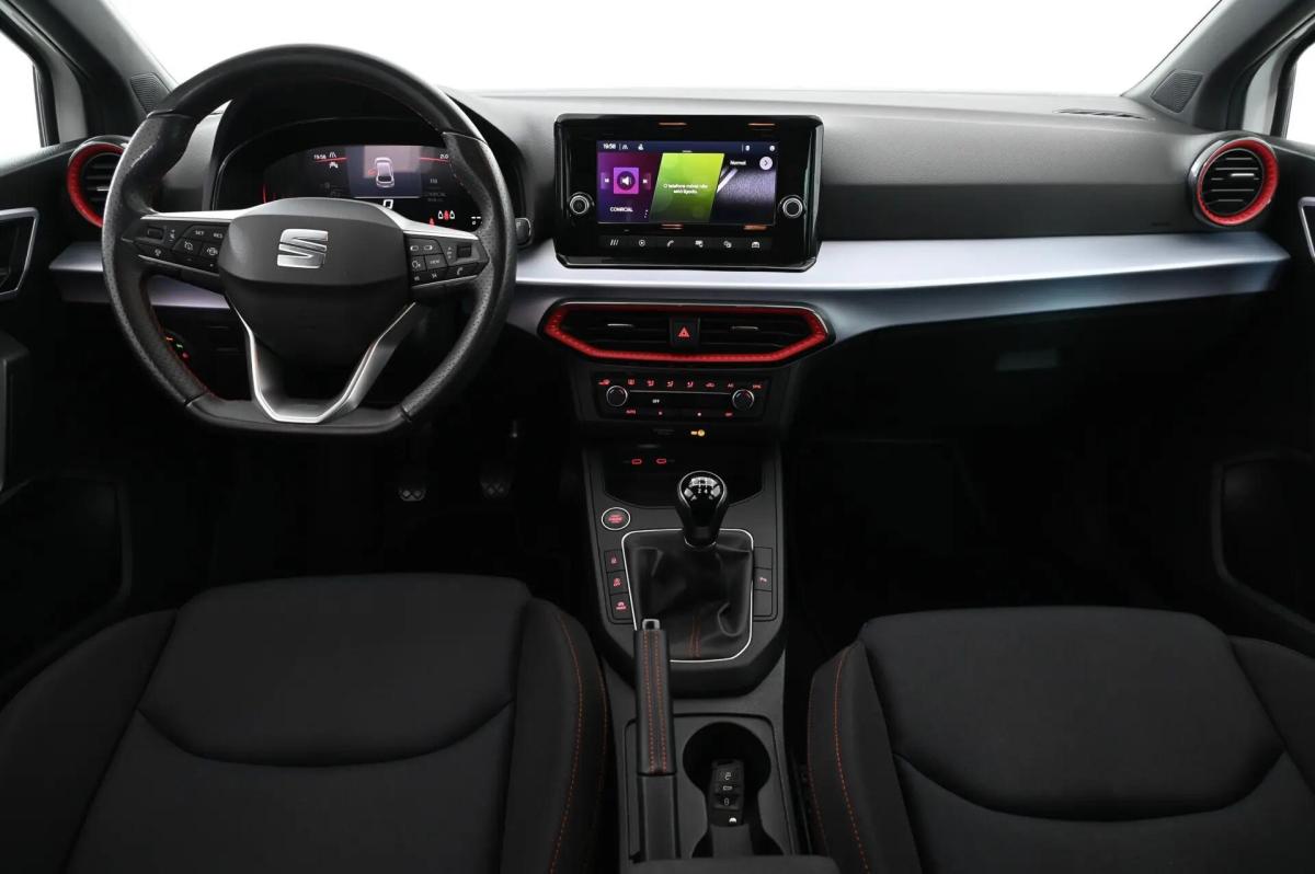 seat-ibiza-2024-gasolina-999cc
