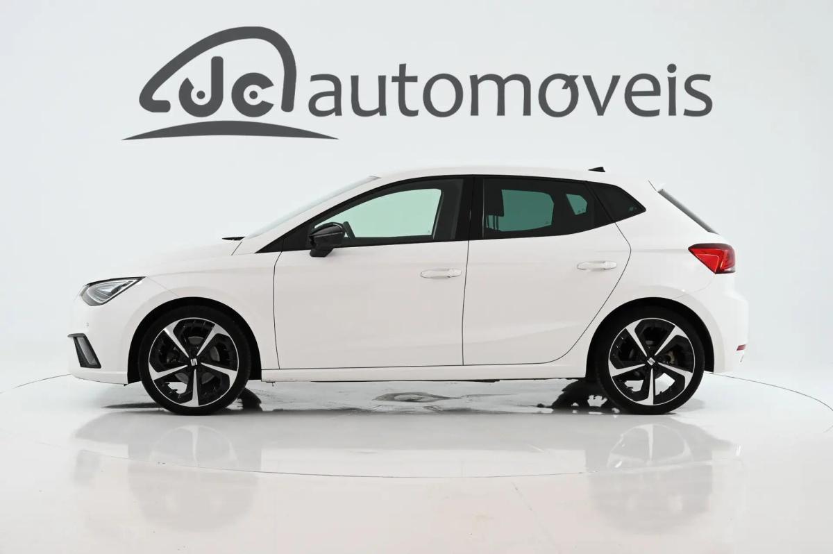 seat-ibiza-2024-gasolina-999cc