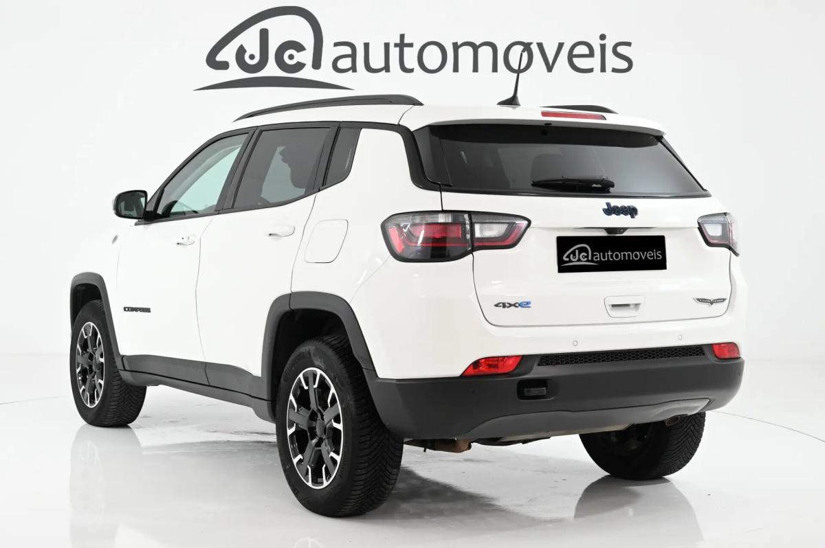 jeep-compass-2023-hibrido-a-gasolina-1332cc