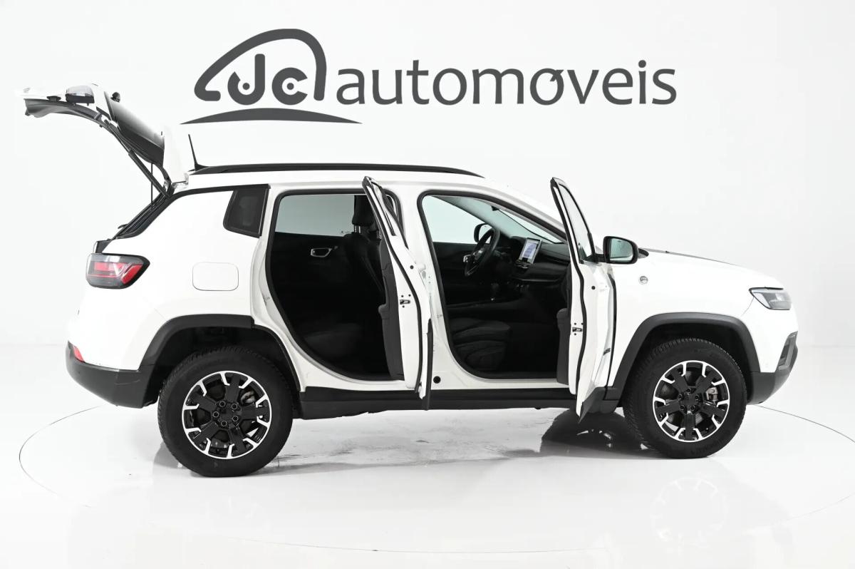 jeep-compass-2023-hibrido-a-gasolina-1332cc