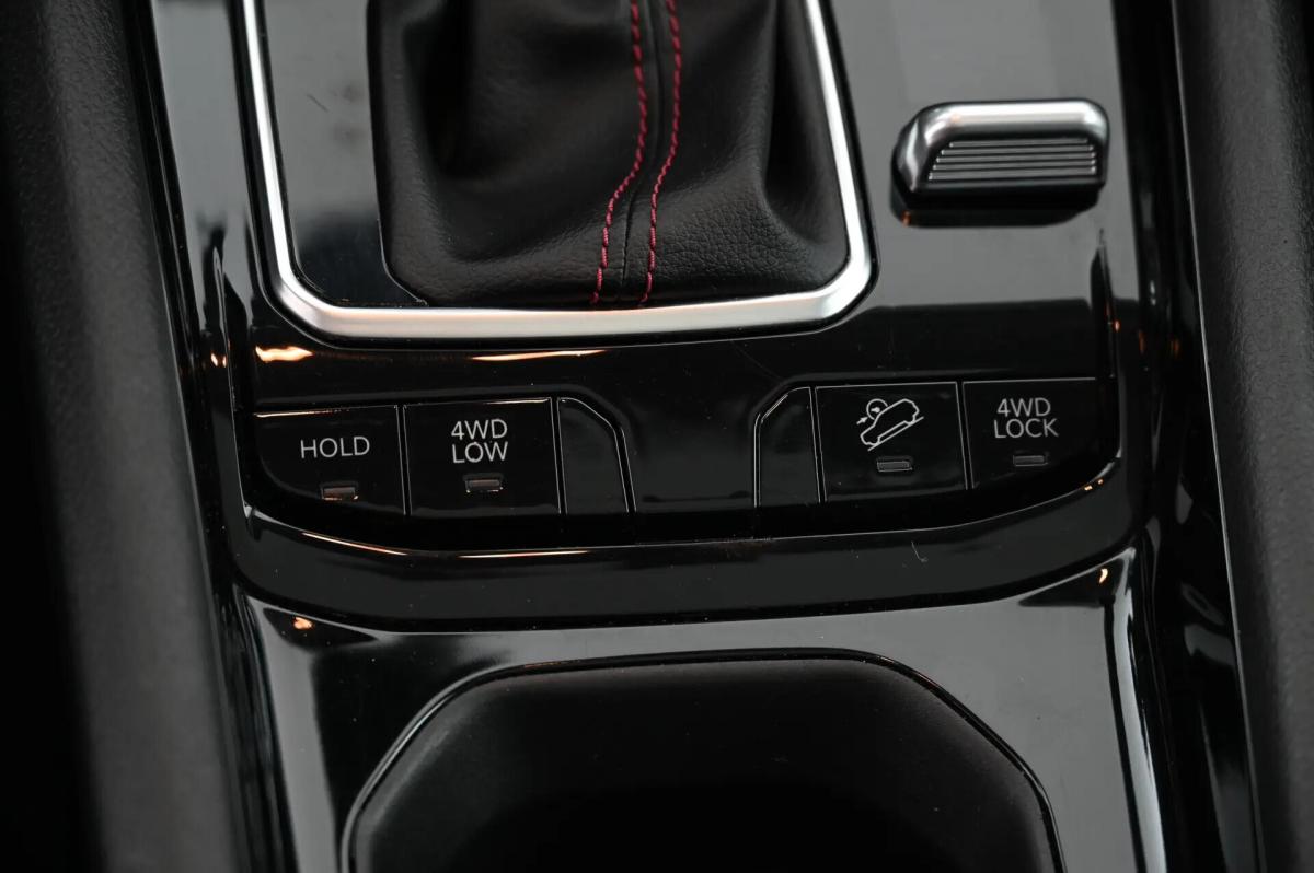 jeep-compass-2023-hibrido-a-gasolina-1332cc