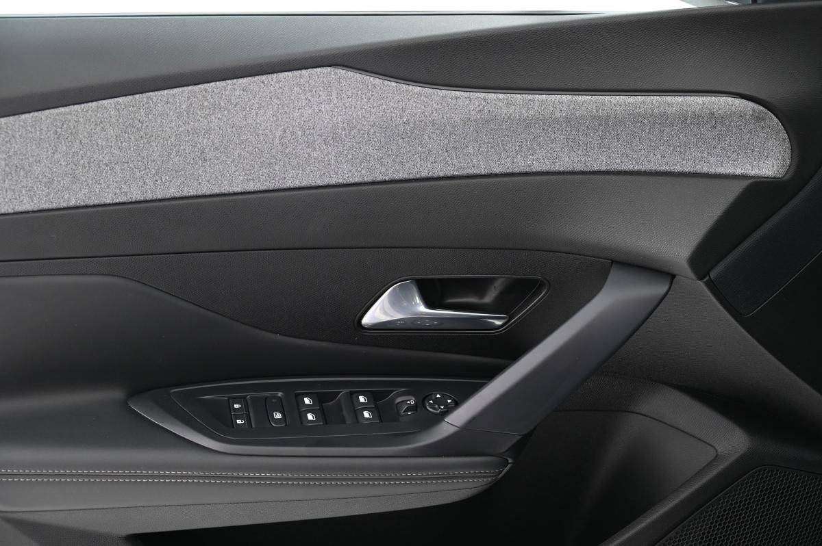 peugeot-308-2024-diesel-1499cc