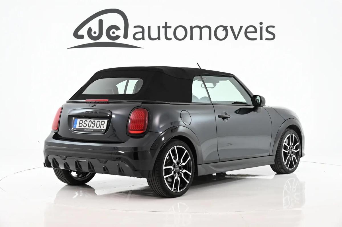 mini-cabrio-2025-gasolina-1998cc