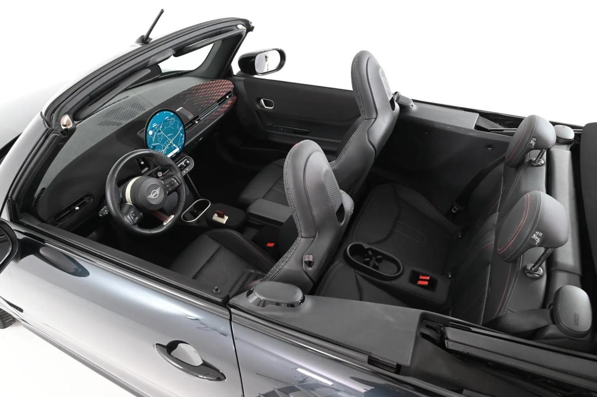 mini-cabrio-2025-gasolina-1998cc