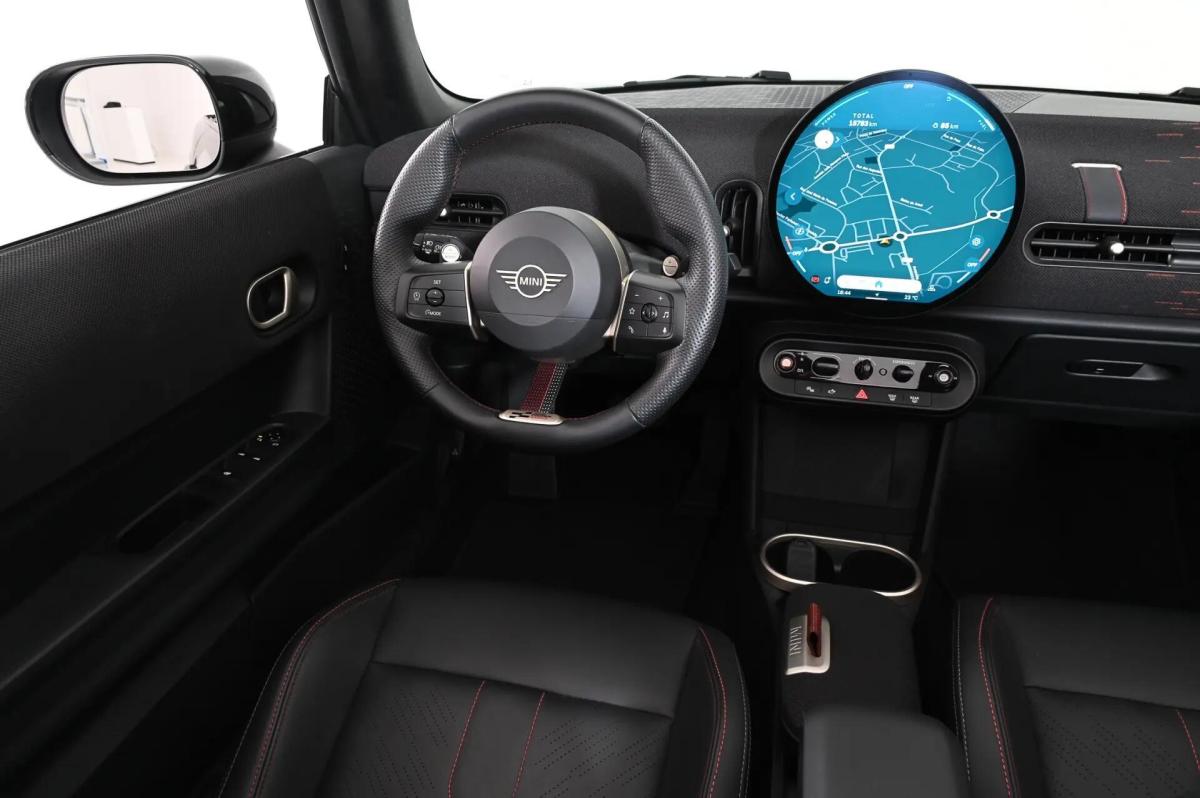 mini-cabrio-2025-gasolina-1998cc