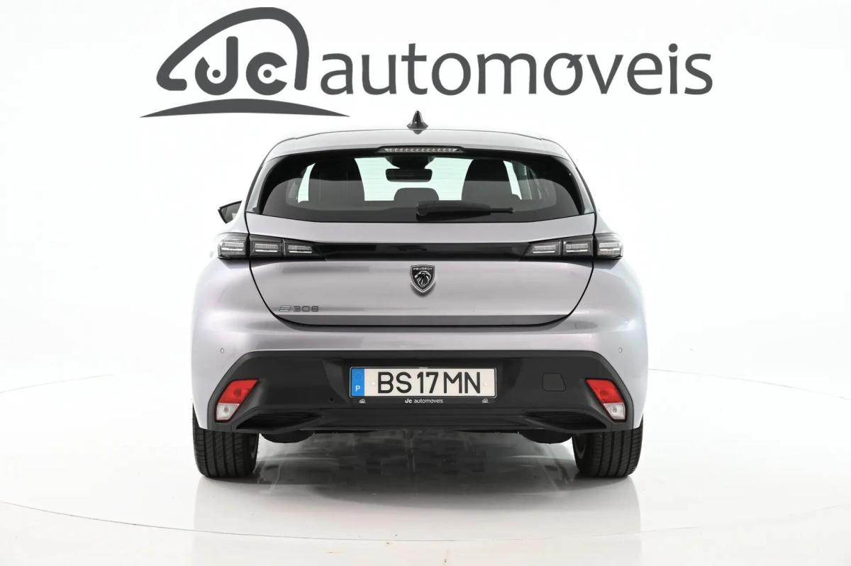 peugeot-e-308-2025-eletrico-0cc