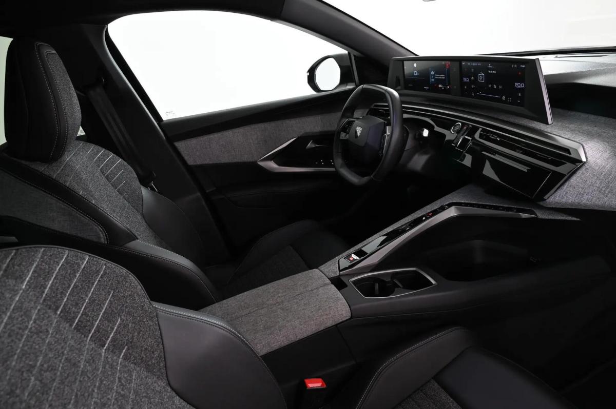 peugeot-3008-2025-gasolina-1199cc