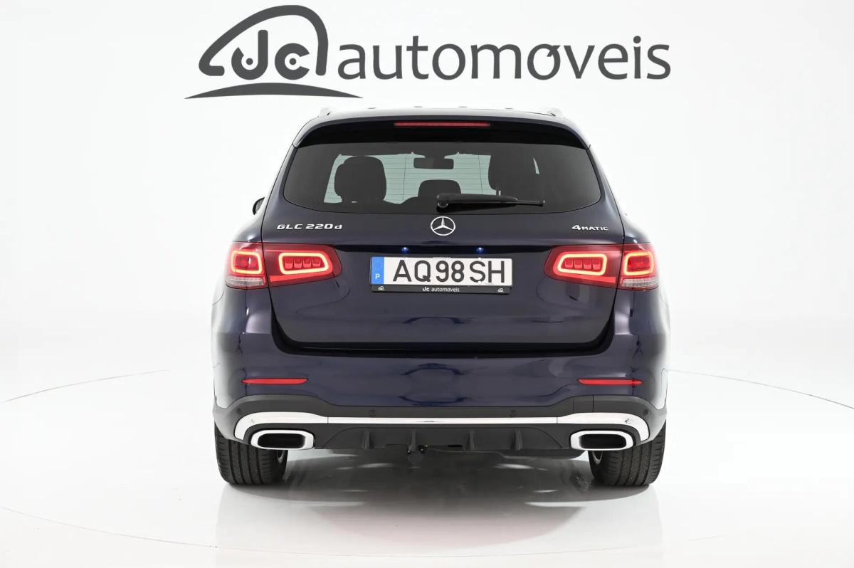 mercedes-benz-glc-220-d-4matic-2022-diesel-1950cc