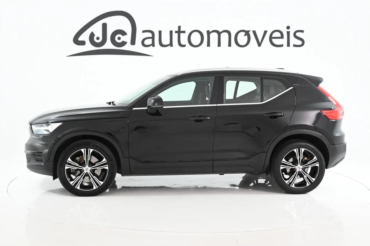 volvo-xc40-2022-hibrido-a-gasolina-1477cc