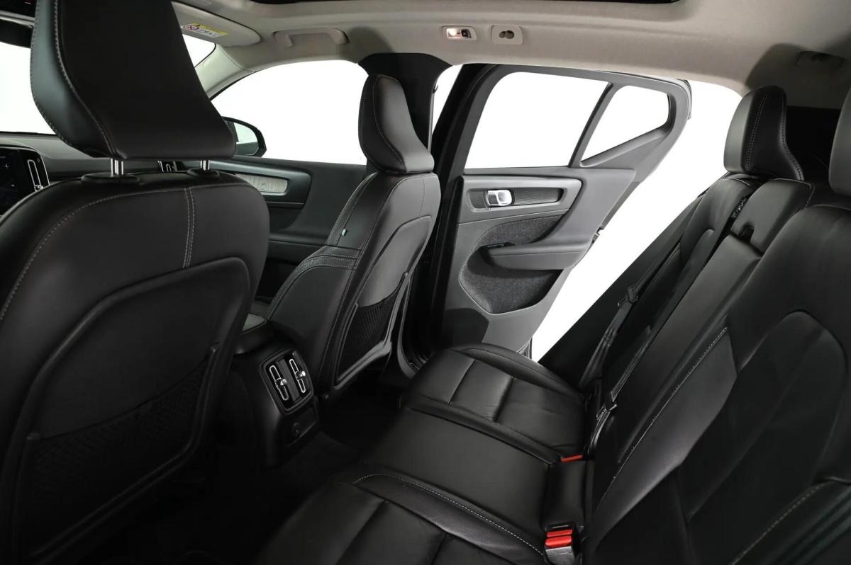 volvo-xc40-2022-hibrido-a-gasolina-1477cc