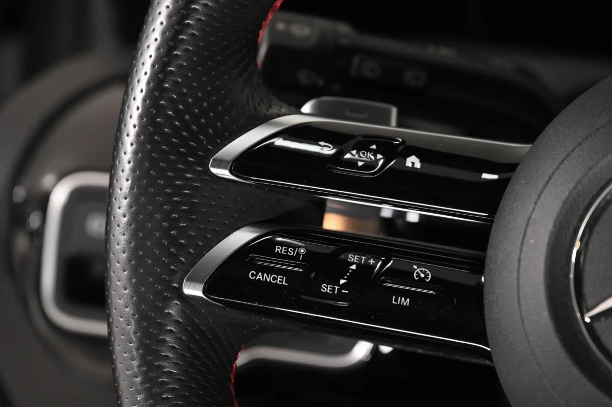 mercedes-benz-classe-a-a-200-2024-gasolina-1332cc
