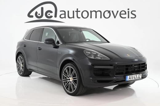 porsche-cayenne-2022-hibrido-a-gasolina-3996cc