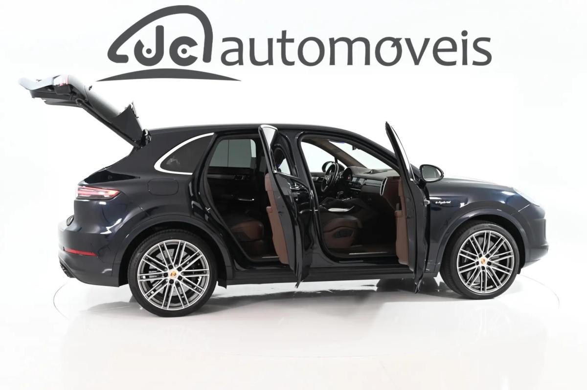 porsche-cayenne-2022-hibrido-a-gasolina-3996cc