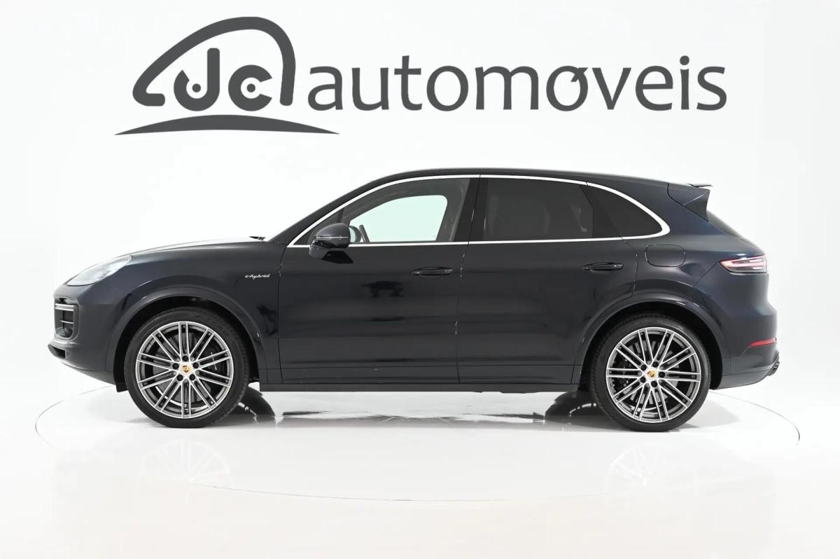 porsche-cayenne-2022-hibrido-a-gasolina-3996cc