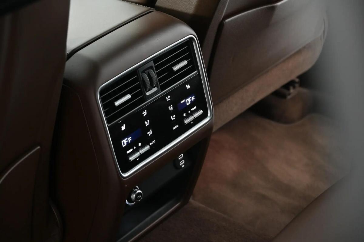 porsche-cayenne-2022-hibrido-a-gasolina-3996cc