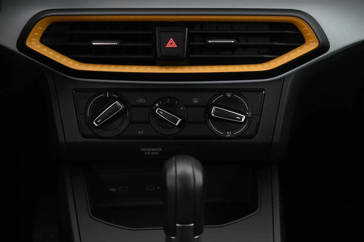 seat-ibiza-2025-gasolina-999cc