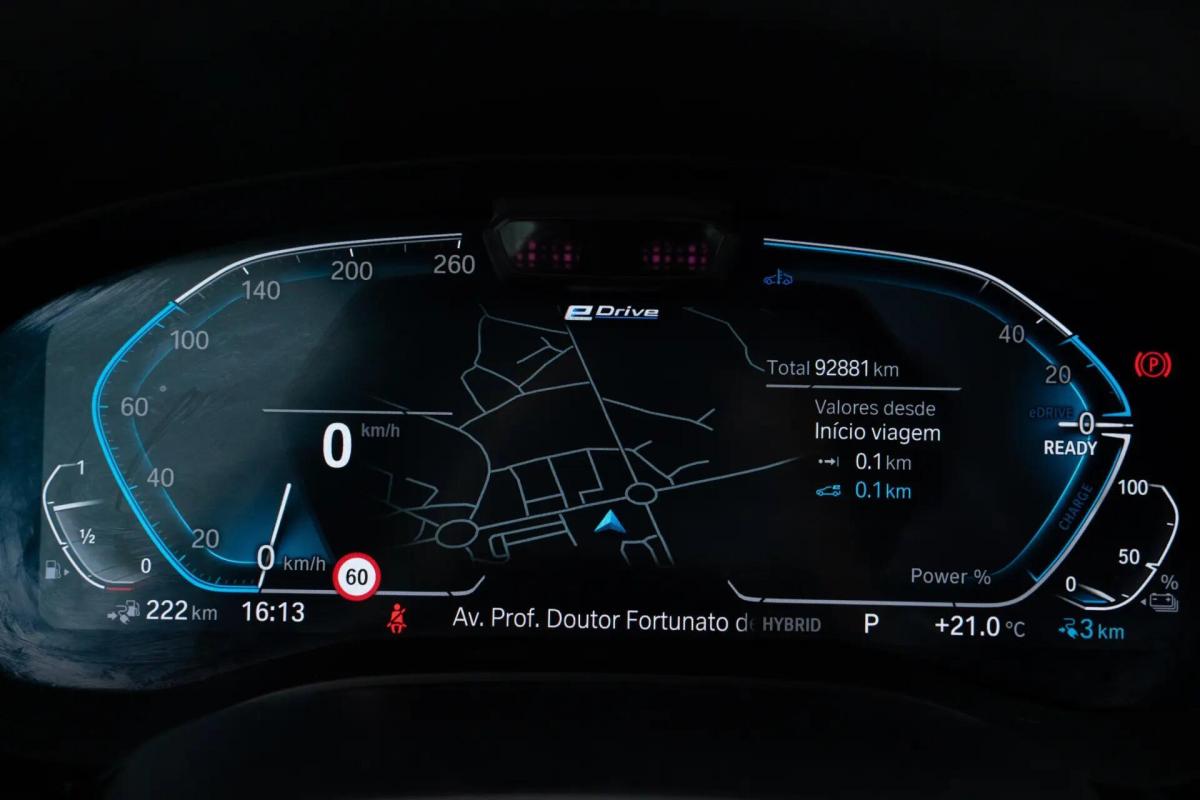 bmw-serie-5-545e-xdrive-2022-hibrido-a-gasolina-2998cc